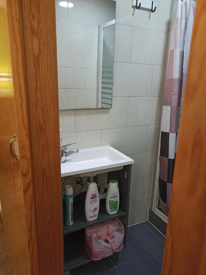 Martim Moniz 28 Guest House Lisbona Esterno foto
