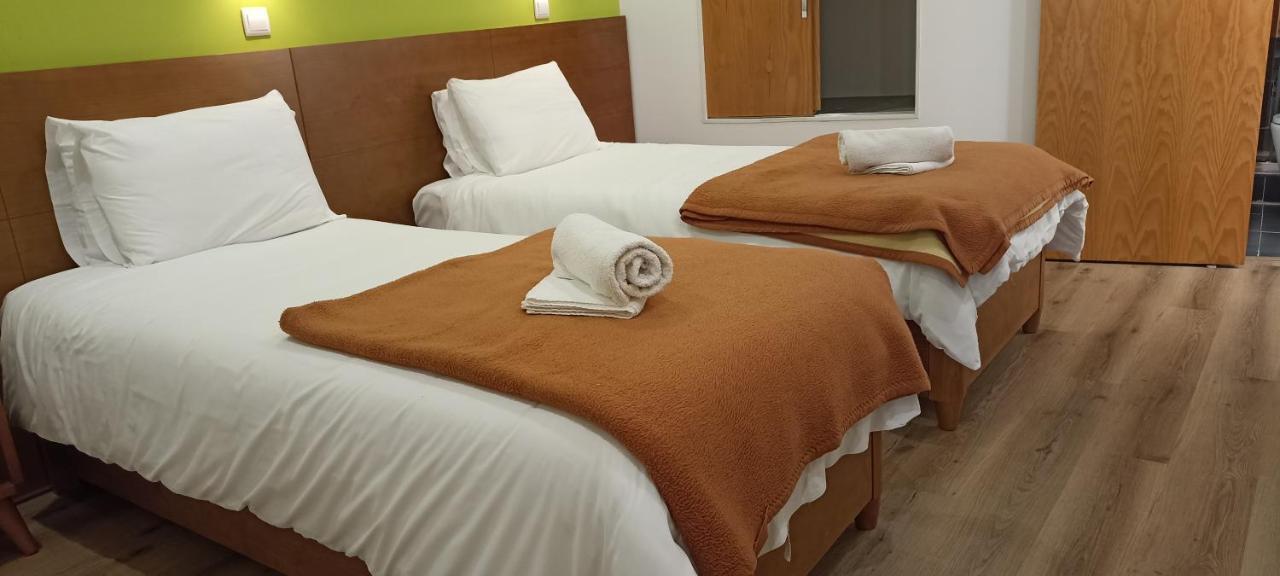 Martim Moniz 28 Guest House Lisbona Esterno foto