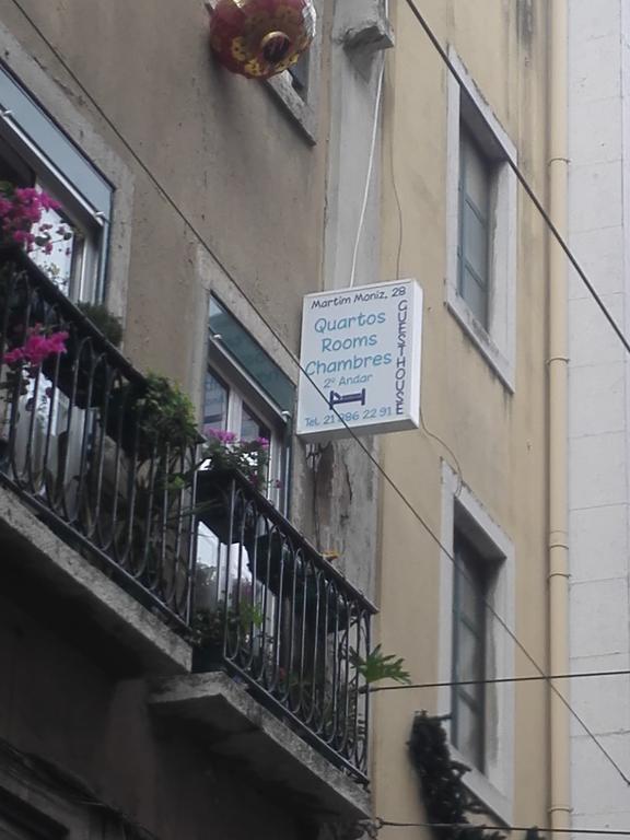 Martim Moniz 28 Guest House Lisbona Esterno foto