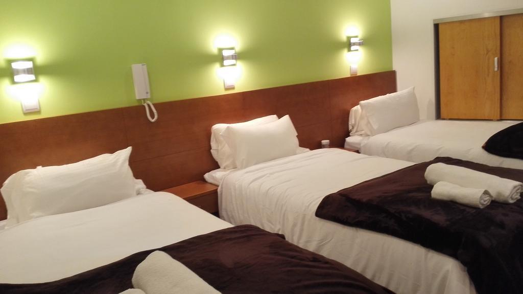 Martim Moniz 28 Guest House Lisbona Esterno foto